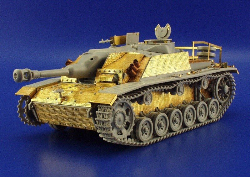 Eduard 35752 Zimmerit StuG. III Ausf. G waffle 1/35 Dragon – image 3