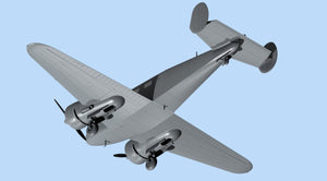 ICM 48185 C18S, American Passenger Aircraft 1/48 – image 3