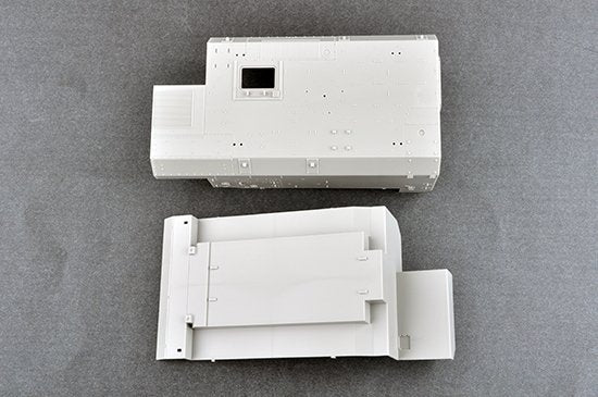 Trumpeter 01063 M4 Command and Control Vehicle (C2V) 1/35 – zdjęcie 11