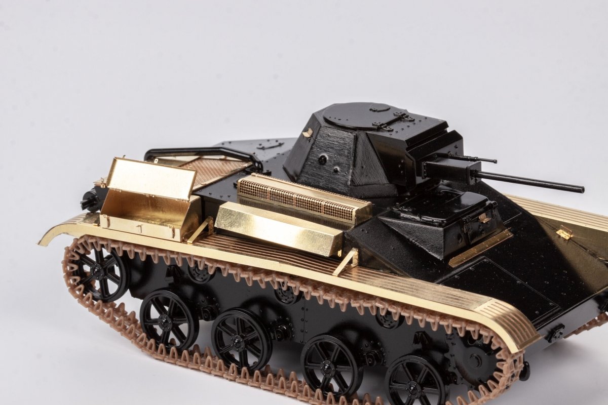 Eduard 36464 T-60 HOBBY BOSS 1/32 – image 4