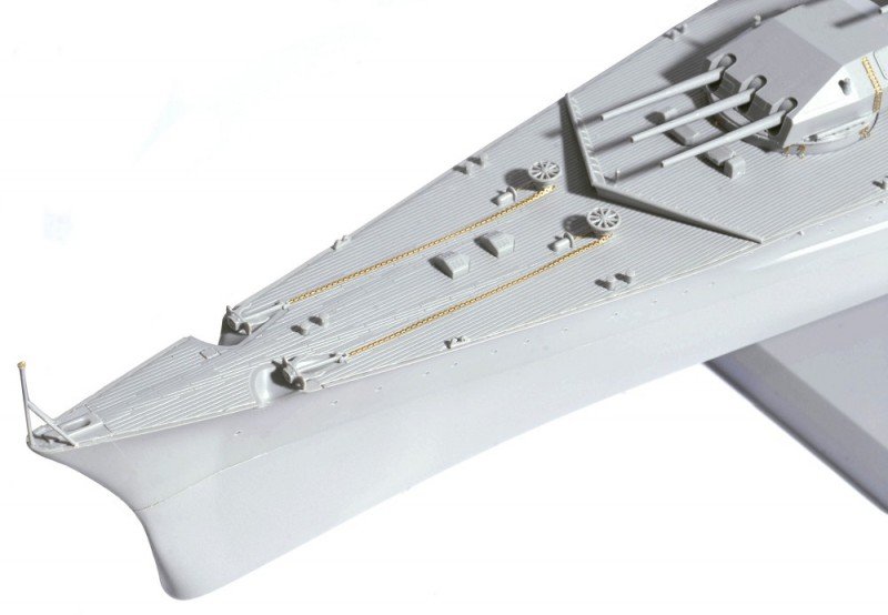 Dragon 1040 German Battleship Scharnhorst 1943 1/350 – image 4