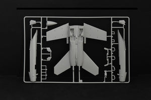 Italeri 2823 F/A-18F U.S. Navy Special Colors 1/48 – zdjęcie 10