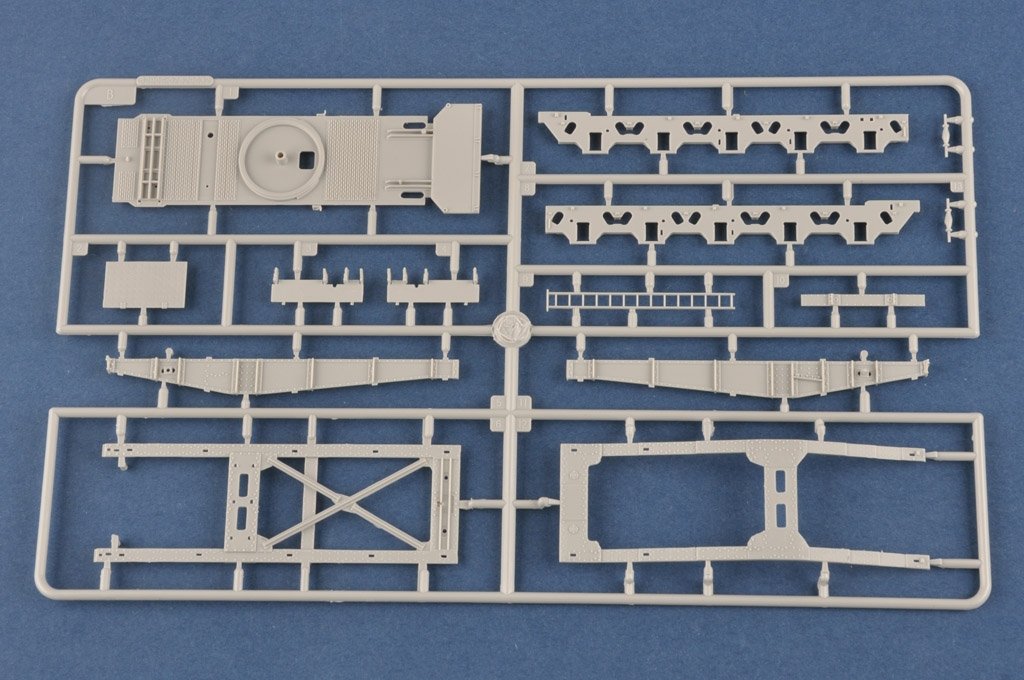 Hobby Boss 82961 German KARL-Geraet 040/041 on Railway Transport Carrier 1/72 – zdjęcie 11