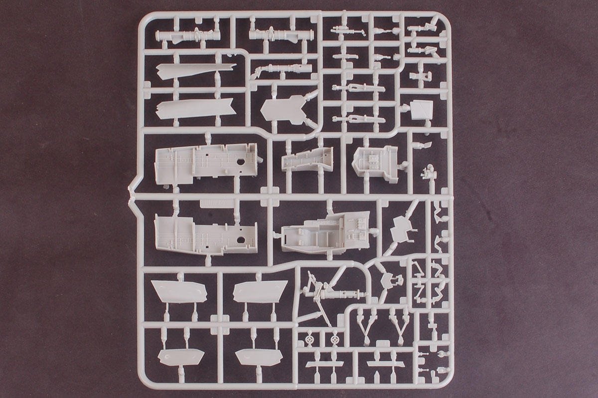 Kitty Hawk 80132 F-35C Lighting II 1/48 – zdjęcie 12