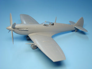 AZ Model AZ7380 Spitfire Mk.VIII RAAF 1/72 – image 13