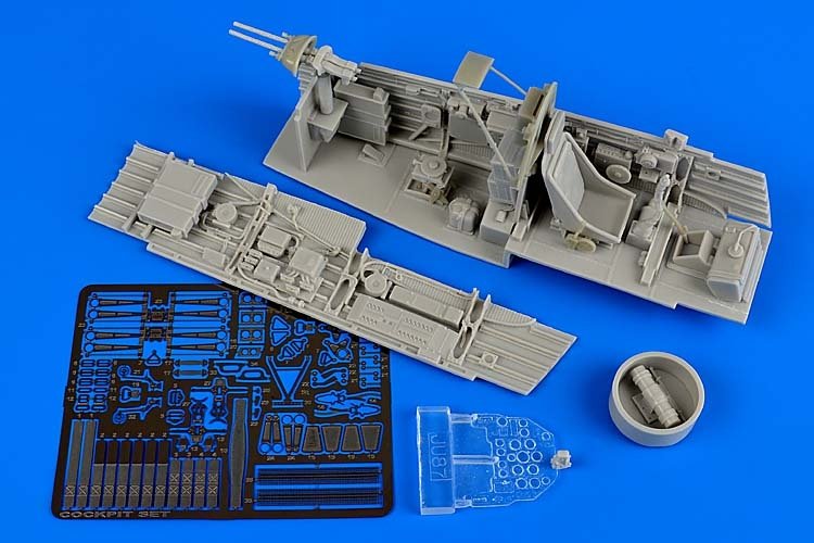 Aires 2211 Ju 87D/G Stuka cockpit set 1/32 TRUMPETER