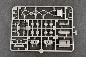 Trumpeter 07180 Russian 9P140 TEL of 9K57 Uragan Multiple Launch Rocket System 1/72 – zdjęcie 9