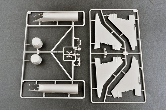 Trumpeter 03226 Russian MIG-29UB Fulcrum 1/32 – zdjęcie 7