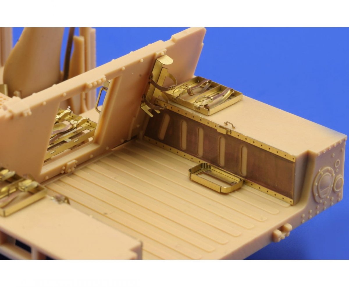 Eduard 36209 M-1151 EAC interior 1/35 Academy – zdjęcie 2