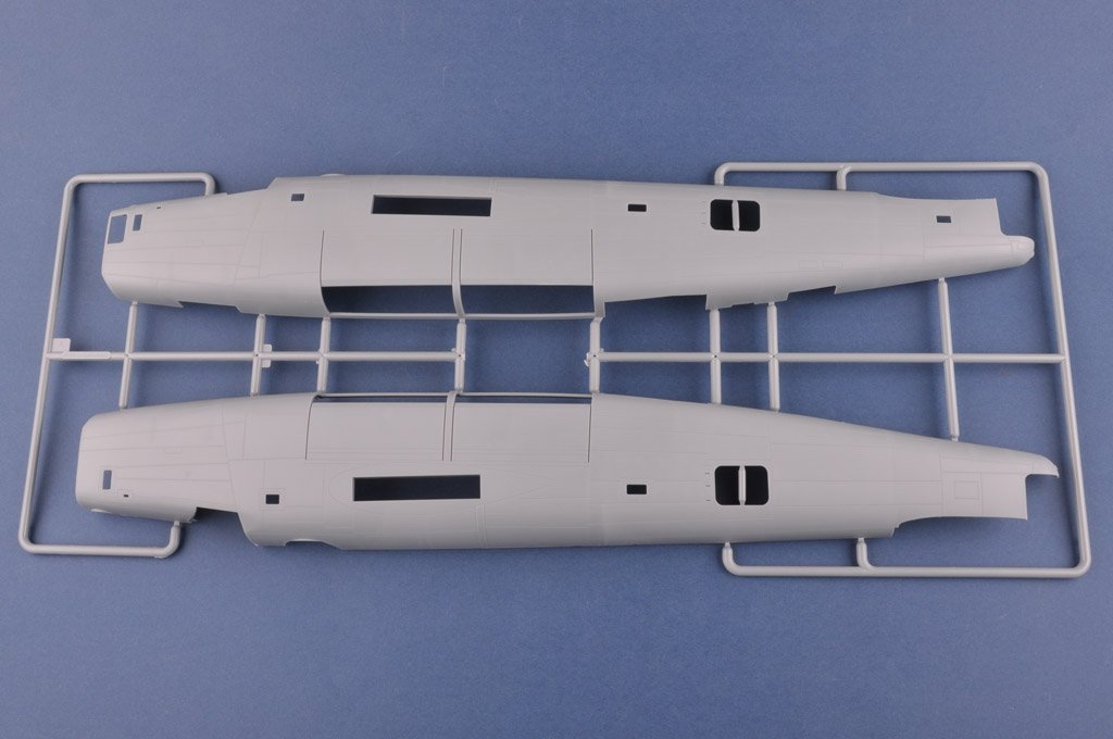 Hobby Boss 83212 B-24D Liberator 1/32 – zdjęcie 7