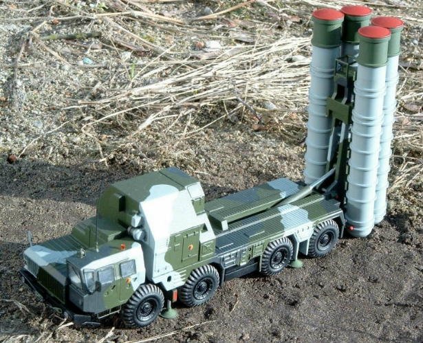 PST 72050 S-300PMU (SA-10“Grumble”) Air Defense System 5P85S 1/72 – image 3
