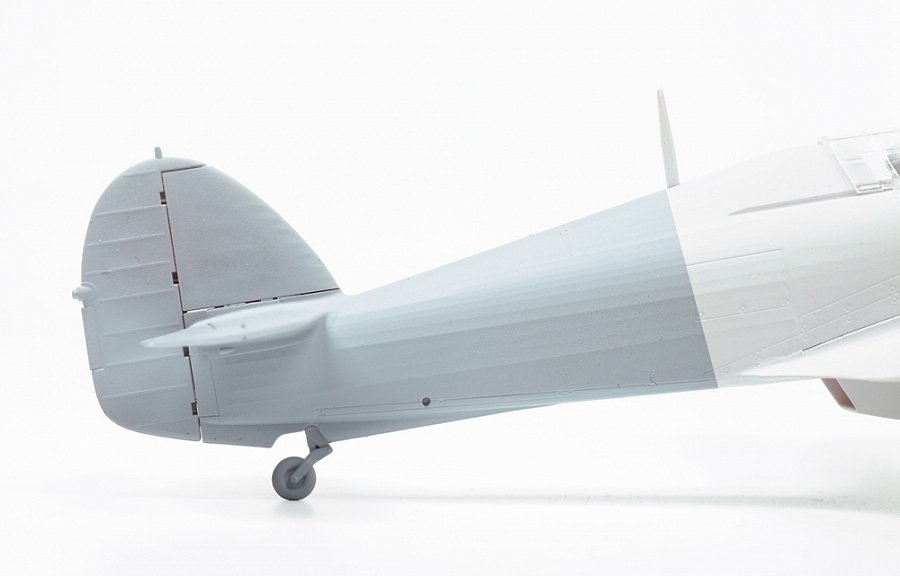 Zvezda 7322 British Fighter Hawker Hurricane IIC 1/72 – zdjęcie 5