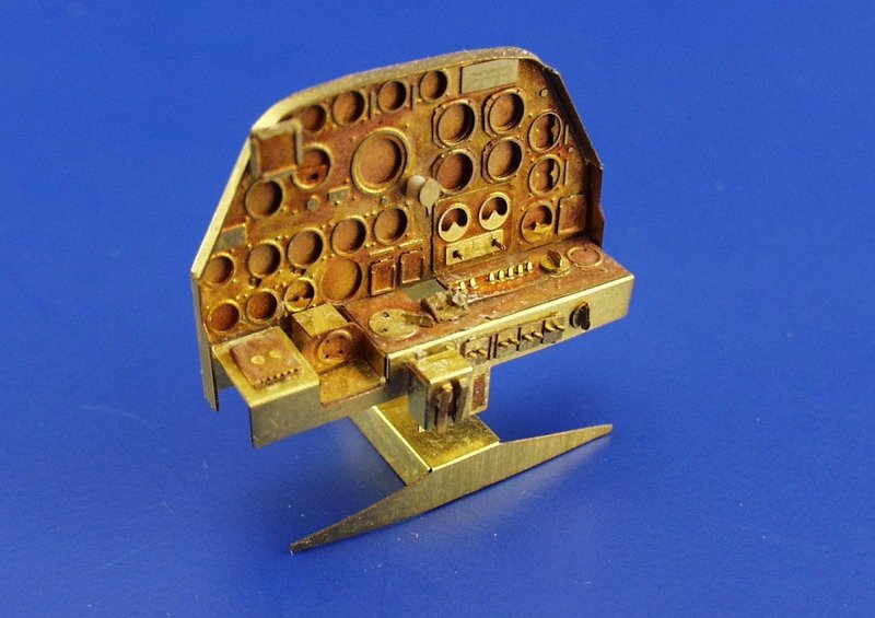 Eduard 33002 P-38L dashboard TRUMPETER 1/32 – zdjęcie 3