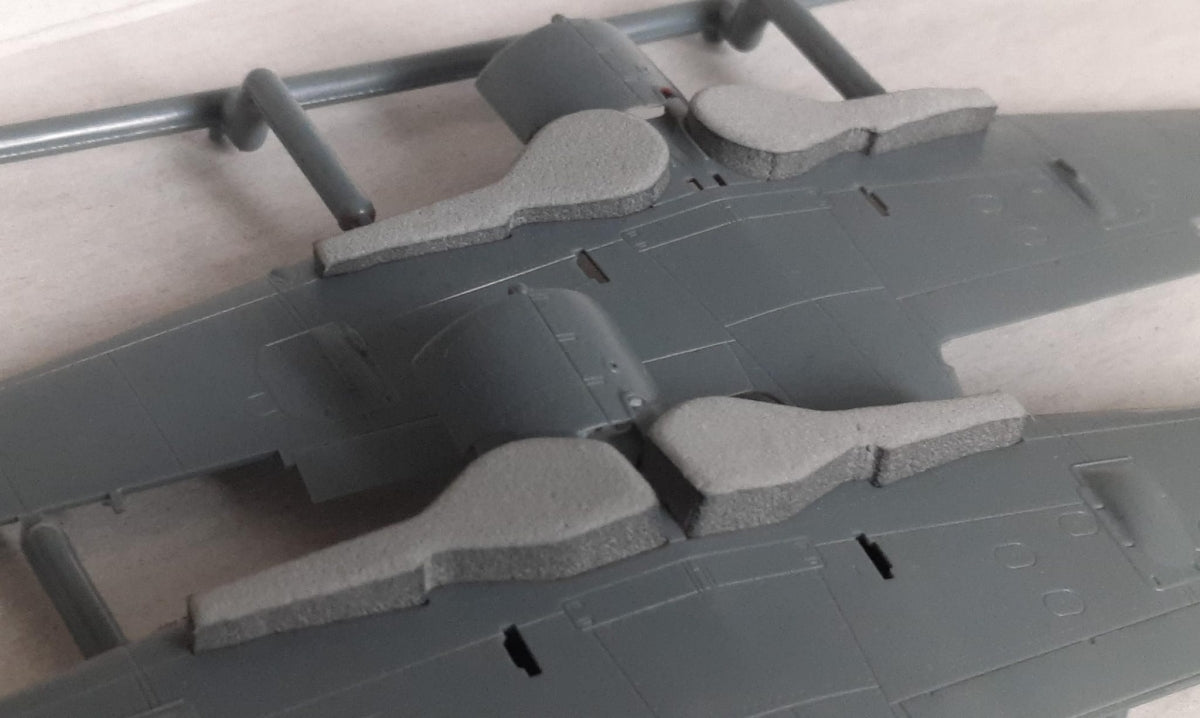 Omask 77201 Fw 190 A-5 + A-8/F wheel bay plugs (for Eduard) 1/72 – zdjęcie 3