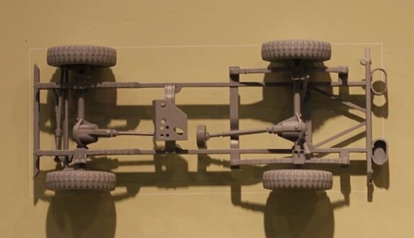Fine Molds FM35 JGSDF Type 73 Light Truck (with Machine Gun) 1/35 – image 5