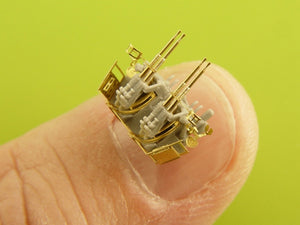 Master SM-350-093 USN 40 mm/56 Bofors quadruple mount ver.1 / with Mk-51 director - (resin, PE and turned parts) - (6pcs) 1/350 – image 2