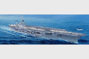 Trumpeter 05605 U.S. CVN-68 Nimitz aircraft carrier 1975 1/350