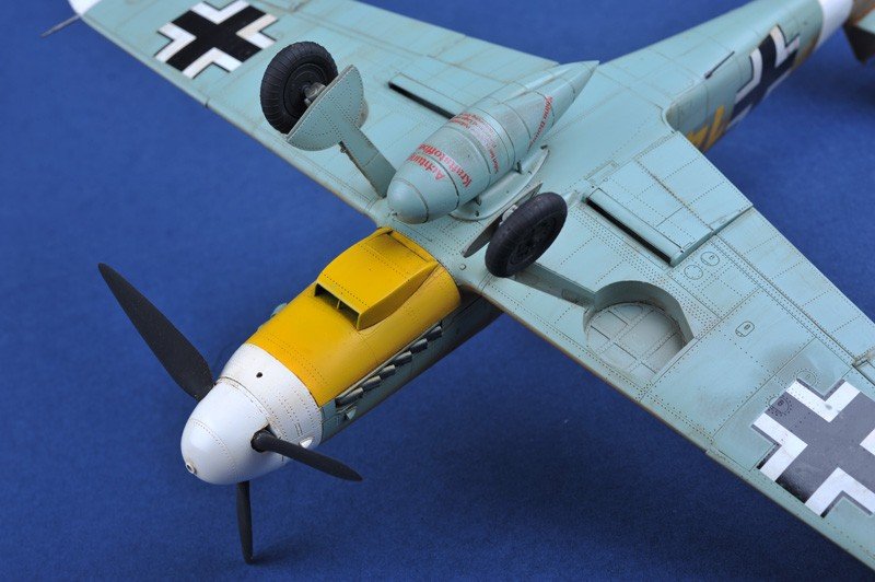 Trumpeter 02293 Messerschmitt Bf 109F-4/Trop 1/32 – image 18