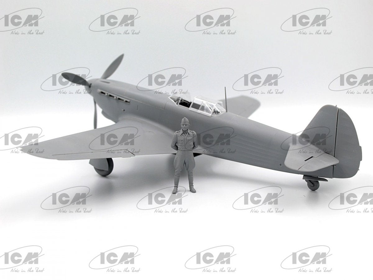 ICM 32093 Normandie-Niémen. Plane of Roland de la Poype (Yak-9T with Roland de la Poype figure) 1/32 – zdjęcie 11