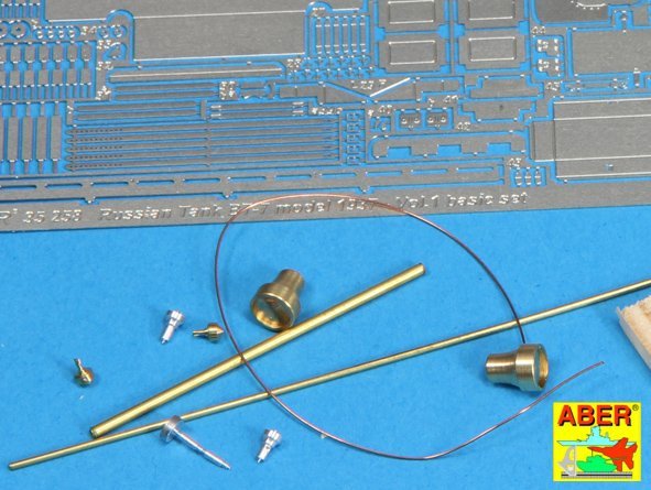 Aber 35258 BT-7 (1937) vol.1 - basic set 1/35 – Bild 3