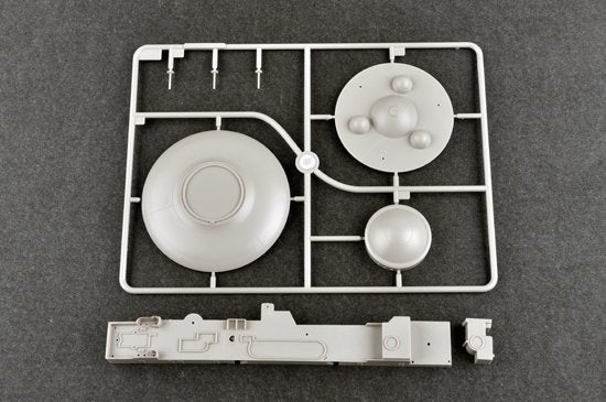 Trumpeter 05628 German Navy Aircraft Carrier DKM Peter Strasser 1/350 – zdjęcie 7