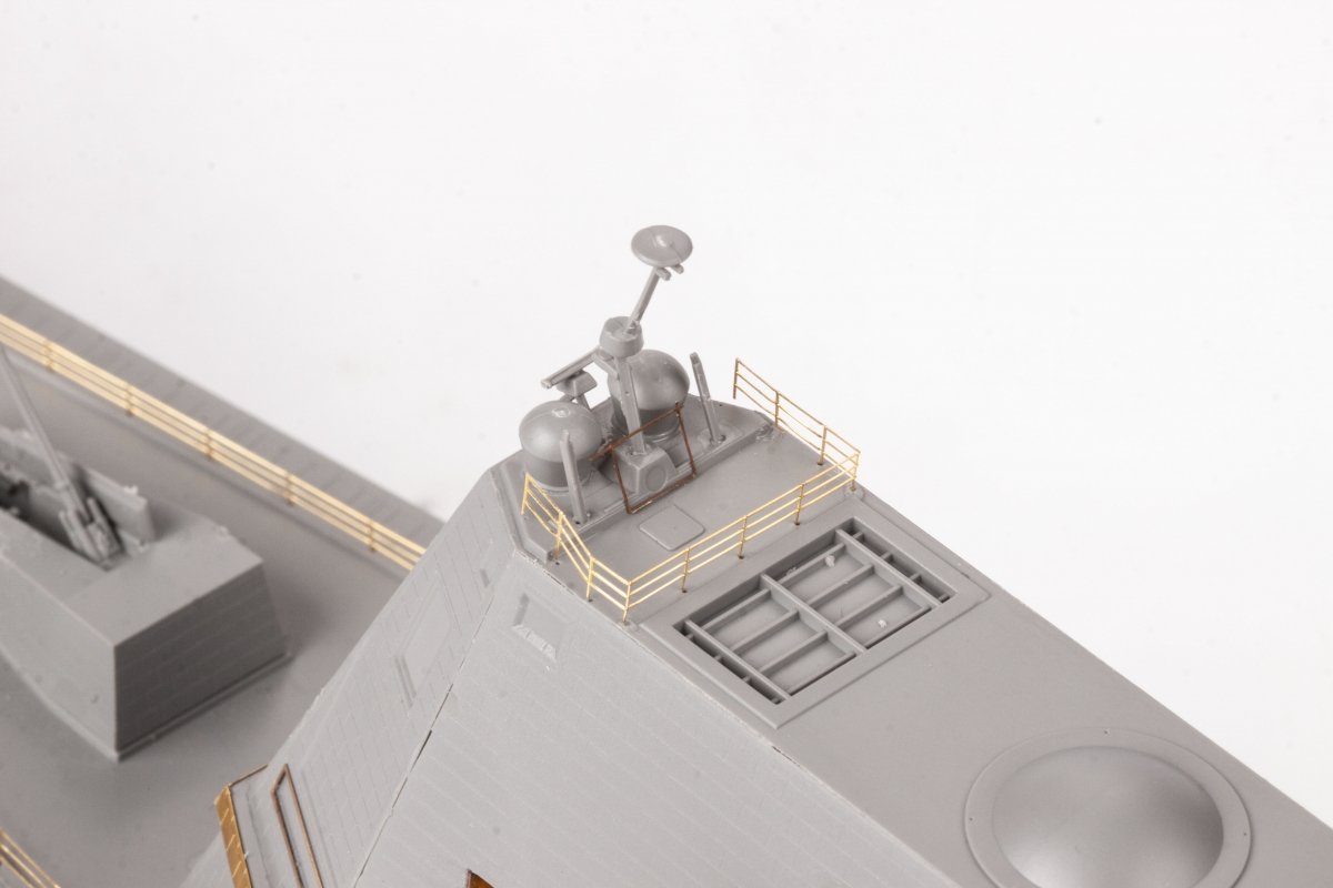 Eduard 53288 USS DDG-1000 Zumwalt SNOWMAN MODELS, TAKOM 1/350 – zdjęcie 7
