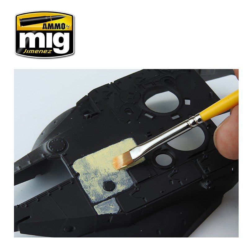 Ammo of Mig 2033 ANTI-SLIP PASTE - SAND COLOR FOR 1/35 – zdjęcie 6