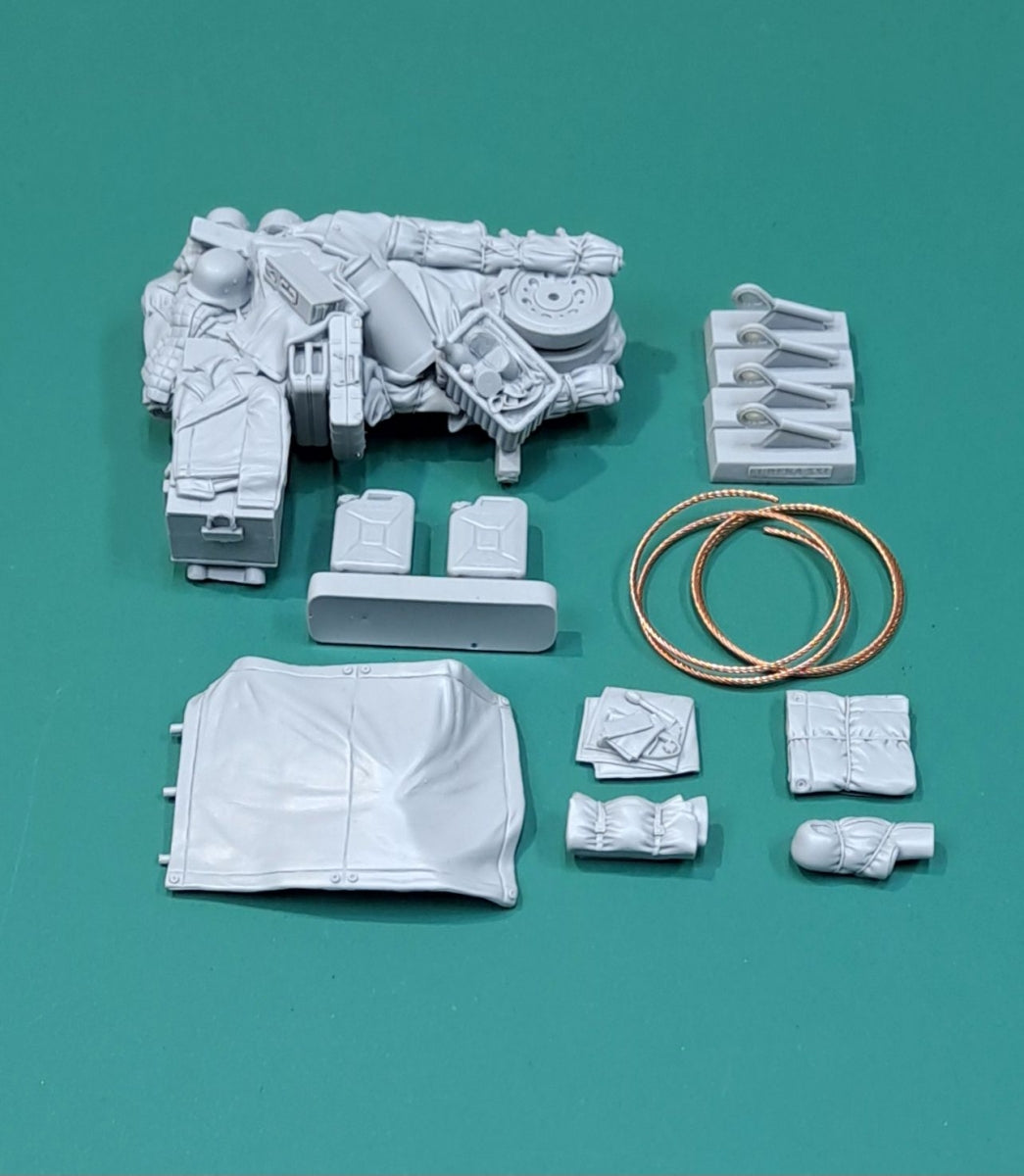 Eureka XXL ER-3573 Stowage Set for Sturmgeschütz III Ausf.G (Das Werk, Dragon, MiniArt, RFM, Takom) 1/35