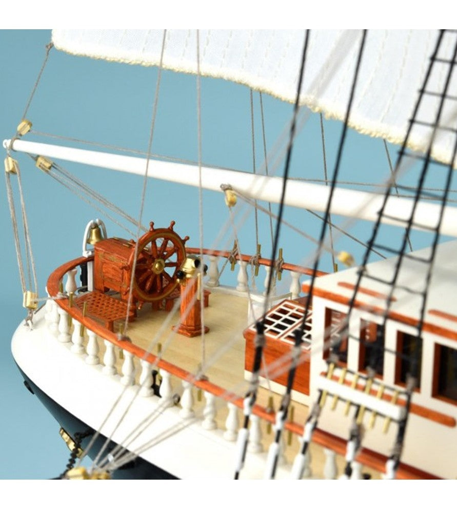 ARTESANIA LATINA 22519 Francuski żaglowiec szkolny Belem 1/75