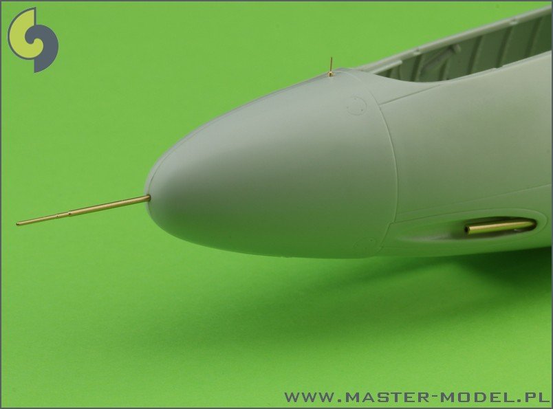 Master AM-32-041 He-162 Salamander - armament and detail set (MG 151 barrel tips, nose gear indicator and Pitot Tube) 1/32 – Bild 5
