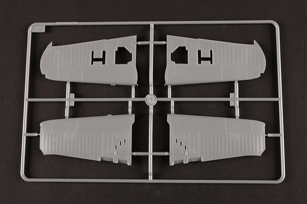 Hobby Boss 81788 F4U-1A/2 Corsair (2 in 1) 1/48 – image 7