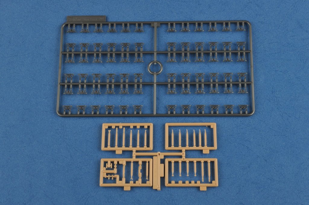 Hobby Boss 80132 German Panzerkampfwagen IV Ausf D / TAUCH – zdjęcie 5