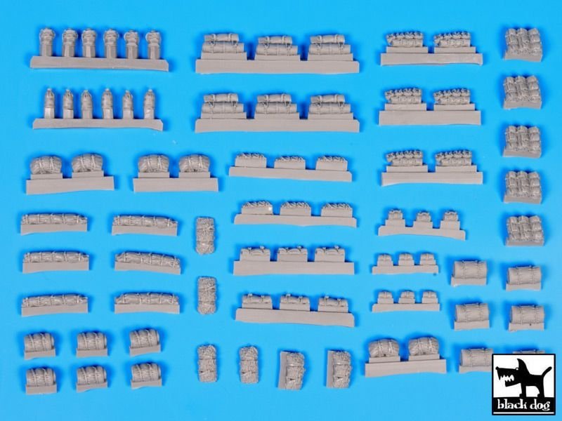 Black Dog T72055 Tentage plus bedrolls 1 accessories set 1/72 – image 5