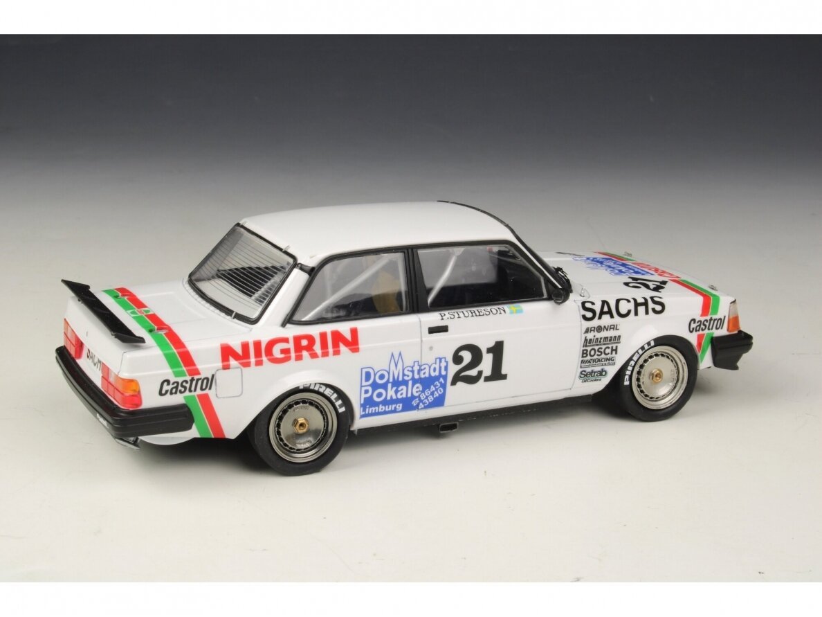 Beemax 24027 Volvo 240 Turbo [DTM] &amp;#39;85 Champion 1/24 – zdjęcie 3