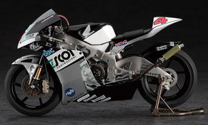 Hasegawa 21501 (BK1) Scot Racing Team Honda 250 2009 WGP250 Champ 1/12 – image 3