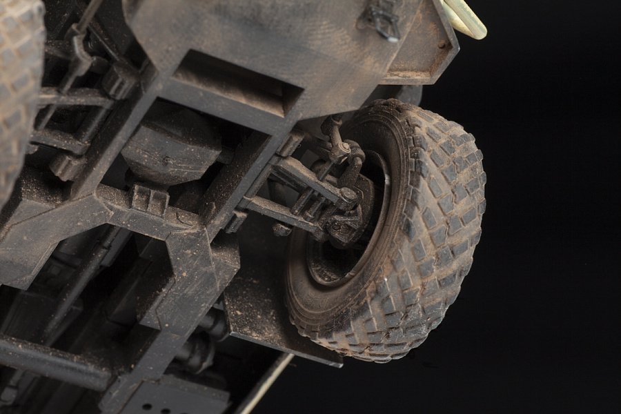 Zvezda 3683 Tigr-M with remote controlled turret Arbalet-DM 1/35 – immagine 6
