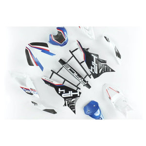 Meng Model MT-004S BMW HP4 Race Pre-coloured 1/9 – zdjęcie 12