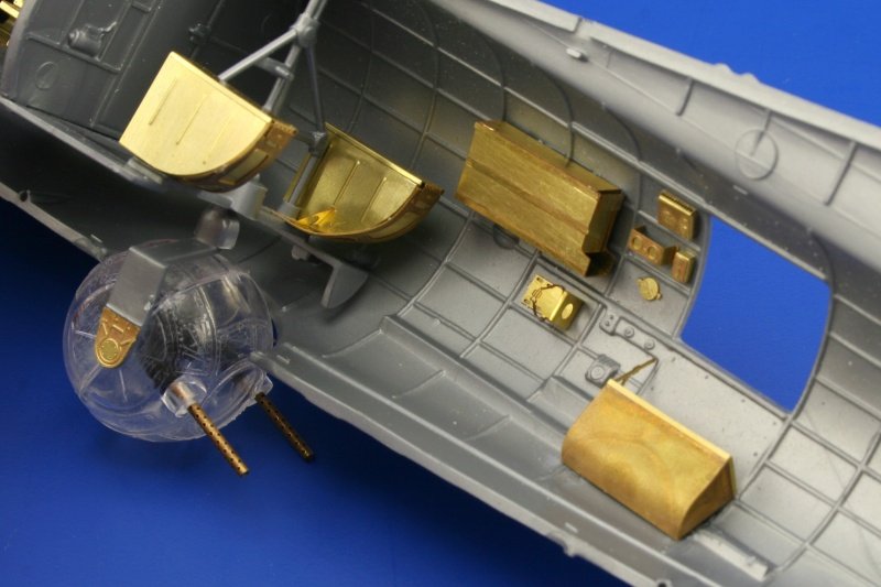 Eduard 49362 B-17G rear interior 1/48 Revell – zdjęcie 8