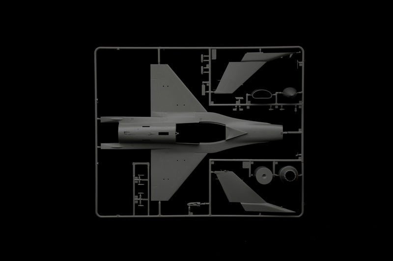 Italeri 35105 F-16C Fighting Falcon - WAR THUNDER 1/48 – zdjęcie 13