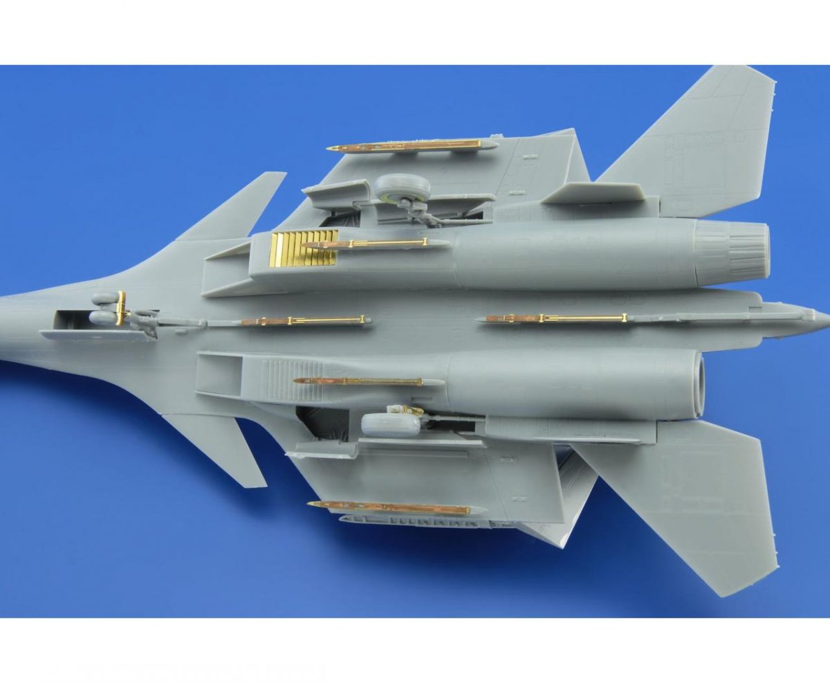 Eduard 73548 Su-33 TRUMPETER 1/72 – zdjęcie 4