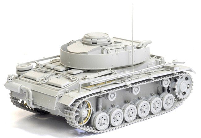 Dragon 6474 Pzkpfw. III Ausf. N w/Schurzen 1/35 – zdjęcie 9