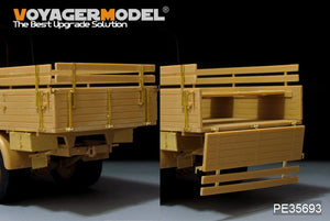 Voyager Model PE35693 WWII German Bussing Nag L4500A 4X4 Cargo Truck For AFV 35270 1/35 – imagen 3