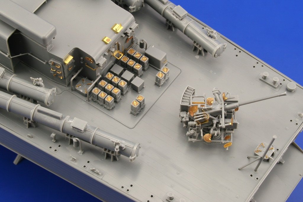 Eduard 53027 PT-15 Japan Torpedo boat TAMIYA 1/72 – zdjęcie 7