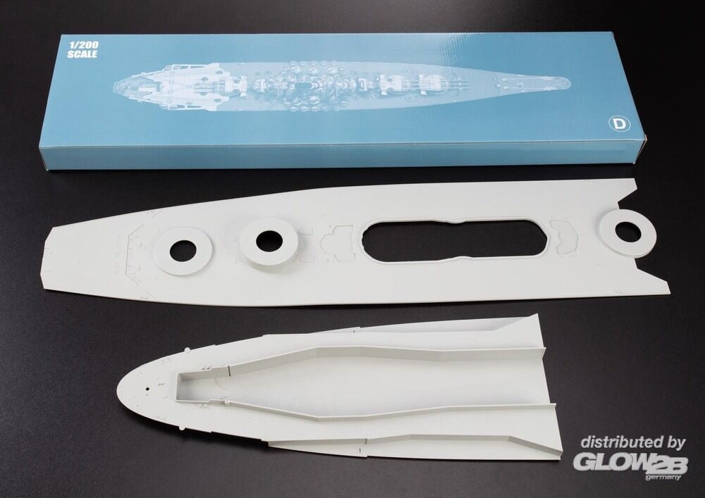 Glow2B 5058052 Yamato Battleship Premium 1/200 – image 7