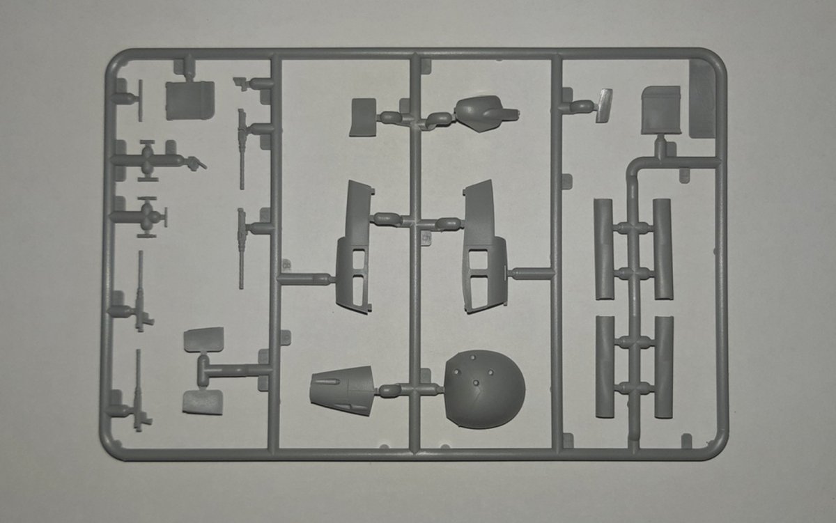 ICM 48239 Ju 88С-6b, WWII German Night Fighter 1/48 – image 3
