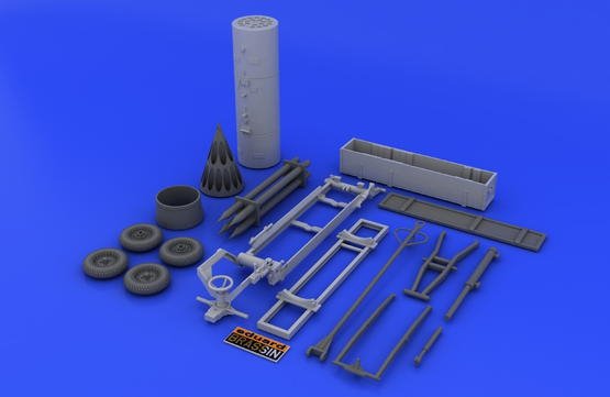Eduard 648046 Rocket launcher B-8M1 and loading cart 1/48 – image 7