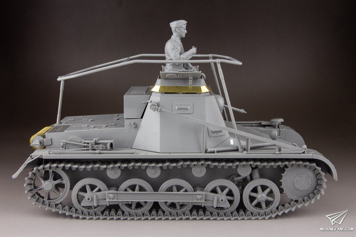 Takom 1017 Sd.Kfz.265 Kleiner Panzerbefehlswagen I 3 in 1 1/16 – image 2