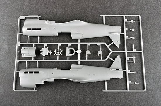 Trumpeter 03227 P-40F War Hawk 1/32 – zdjęcie 8