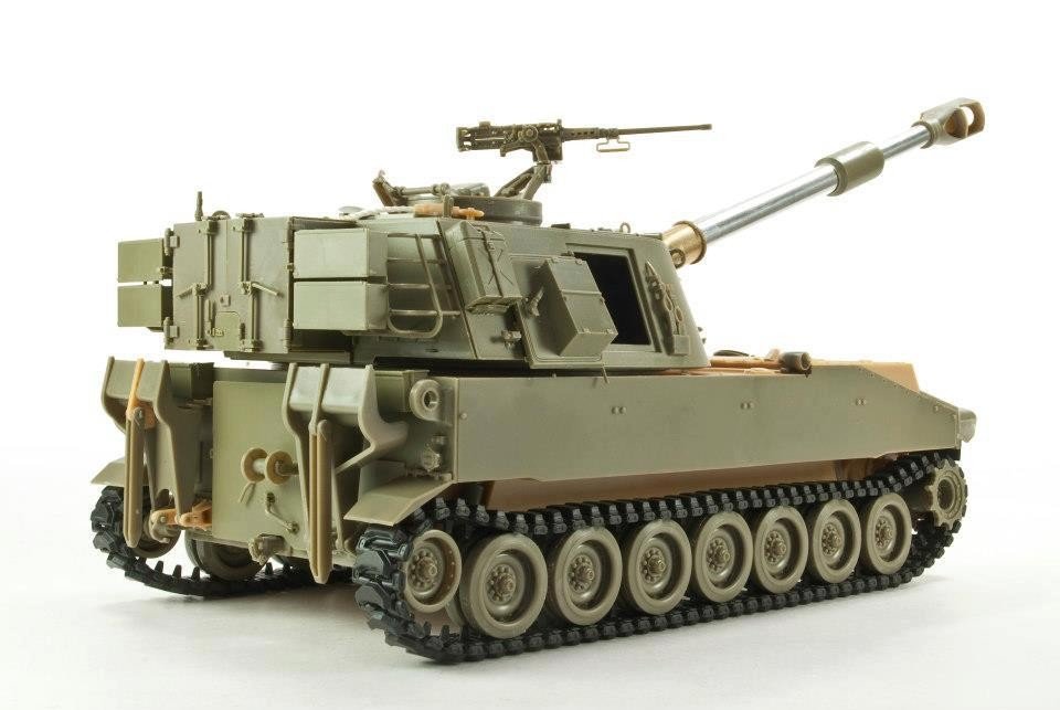 AFV Club 35109 M109A2 Howitzer 1/35 – zdjęcie 2