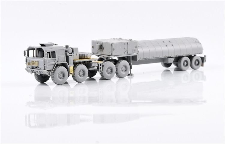 Modelcollect UA72096 NATO M1014 MAN Tractor &amp;amp; BGM-109G Ground Launched Cruise Missile 1/72 – imagen 7